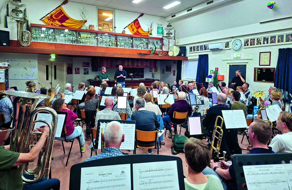 The Chain en orkest op zoek naar de Maestro