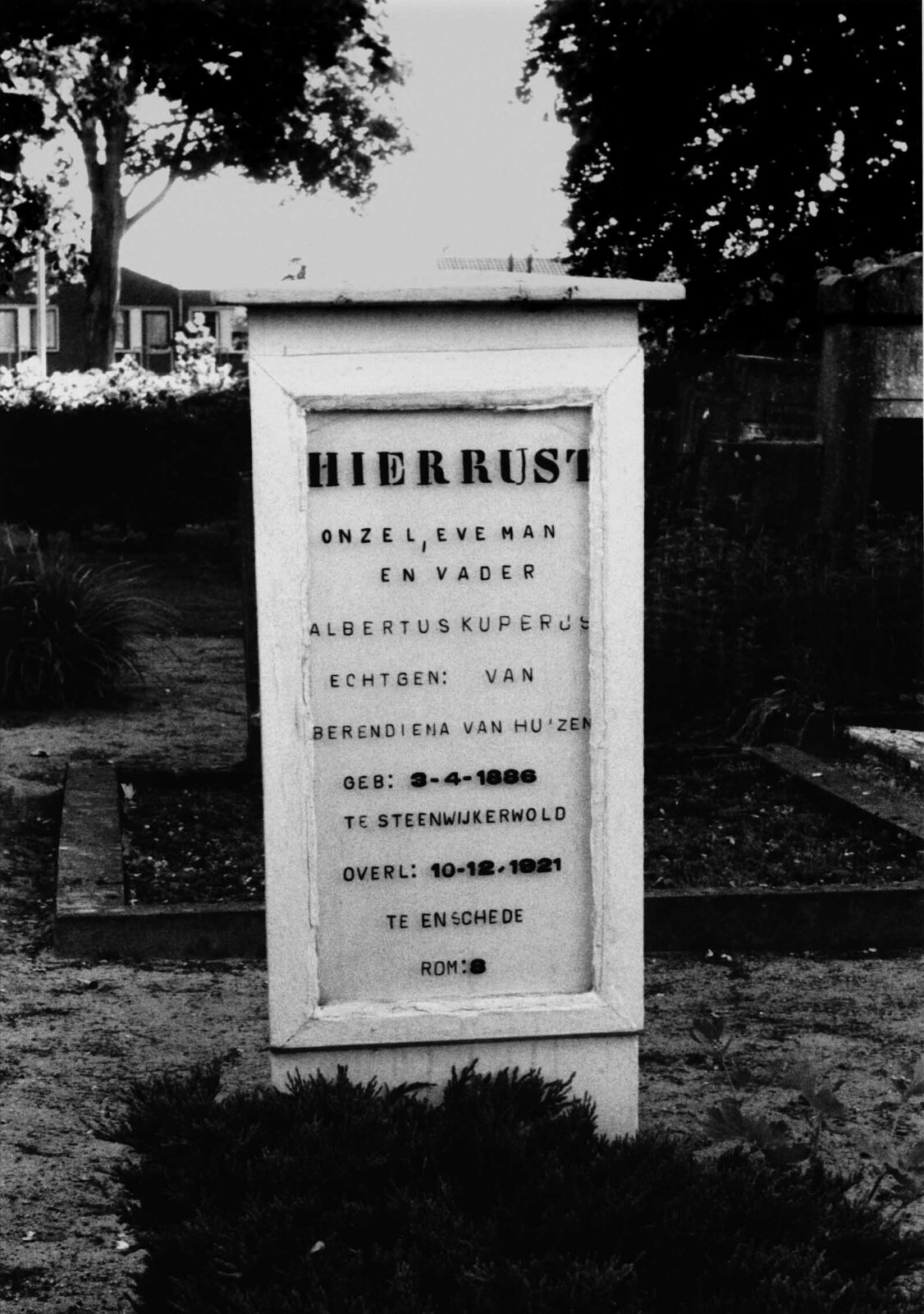 20260701 grafsteen Albert Kuperus